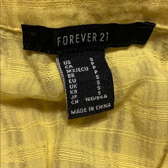 Yellow crop top - Picture 1 of 2